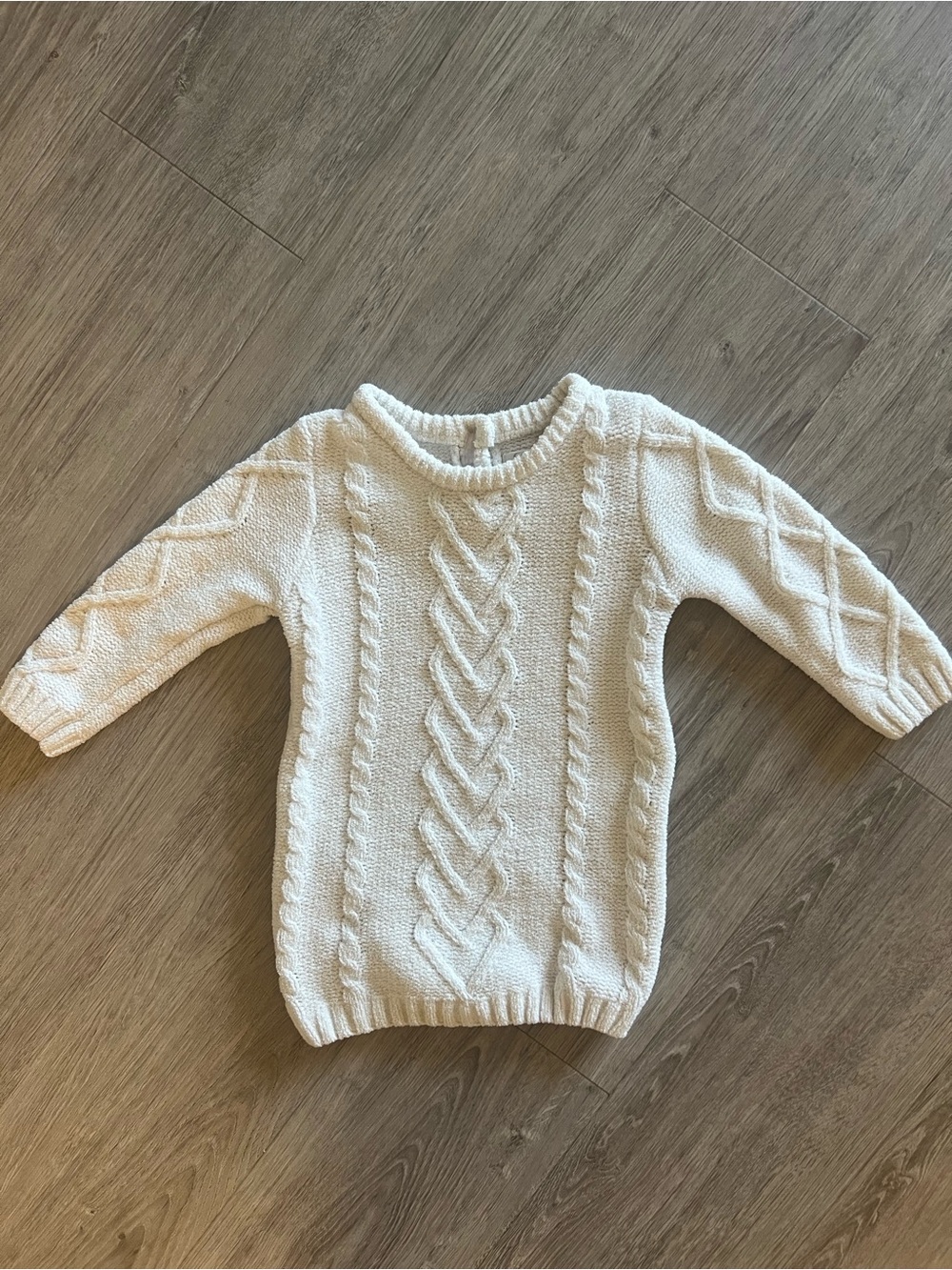 George White Cable Knit Pullover Sweater